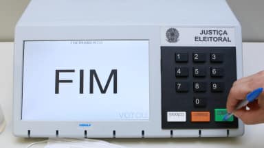 Paulo Gonet pede ao STF que derrube regra do TSE sobre transporte de indígenas