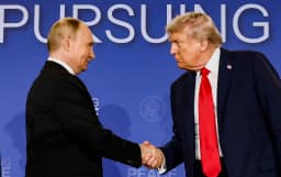 Enviados de Trump chegam a Moscou com proposta para acabar com guerra na Ucrânia