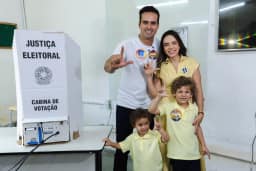 Lucas Ribeiro (PP), apoiado por Motta, é reeleito governador da Paraíba