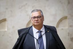Dino determina criação de regras para responsabilização de parlamentares que indicam emendas