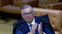 Dino anula decisão de Mendonça no TSE e libera posts sobre Nossa Senhora Aparecida nas eleições