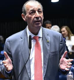 Omar Aziz (PSD) se elege governador do Amazonas com 61% dos votos