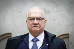 Resposta à crise no STF será firme e sem omissão, diz Fachin