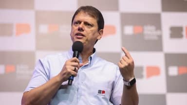 Tarcísio de Freitas lidera disputa ao governo de SP, diz pesquisa