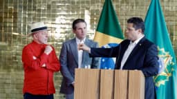 Novo Congresso dificulta reeleição de Alcolumbre e Motta