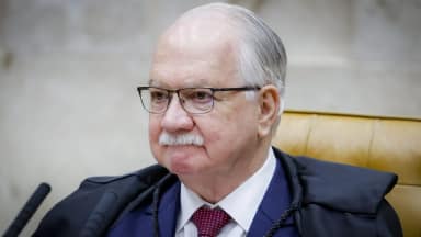 Edson Fachin devolve caso do INSS a André Mendonça e fica com o Banco Master