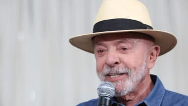 Campanha de Lula aposta em vídeo sobre fim da 6 x 1 e em apoio de fandoms