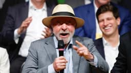 Lula é desaprovado por 50% e aprovado por 45%, diz pesquisa
