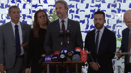 Deputados do PT e Psol pedem a Fachin fim do sigilo de caso "Dark Horse"