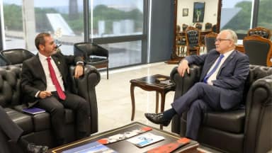 Fachin manda PF produzir relatório descritivo sobre ministros do STF no caso Master