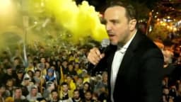 Em ato de Renan, manifestantes gritam: “Ei, Globo, vai tomar no cu”