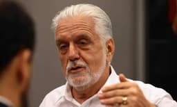 Caso Banco Master: PF detalha relações de Jaques Wagner com executivos ligados a instituição