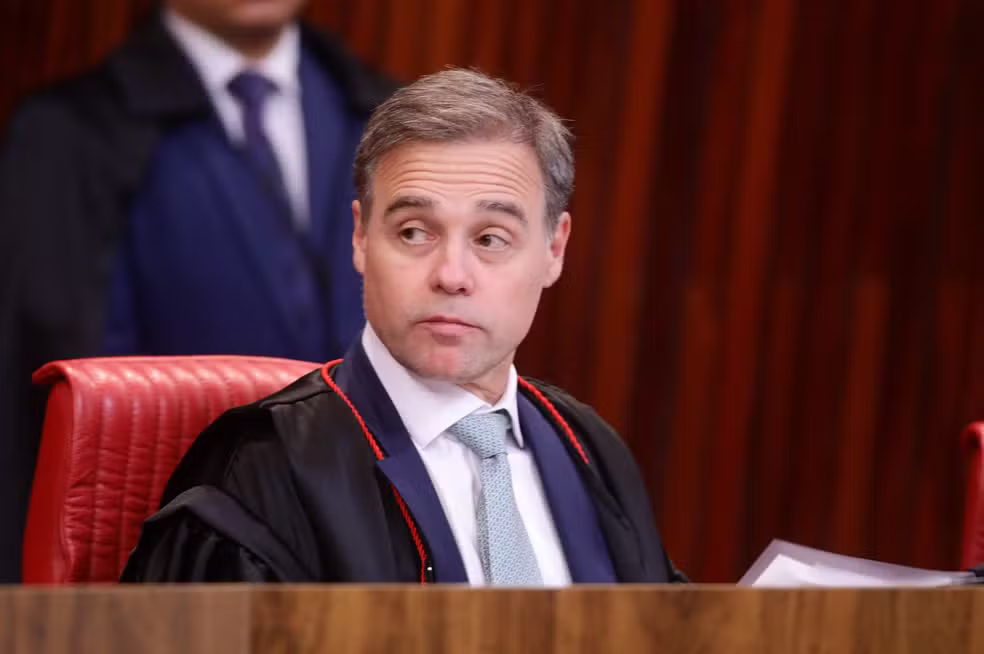 ELEIÇÕES 2026: Mendonça propõe ao TSE critério para definir e identificar deepfake durante eleições, VEJA