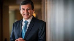 Flávio Bolsonaro convida Claudio Lottenberg para comandar Ministério da Saúde