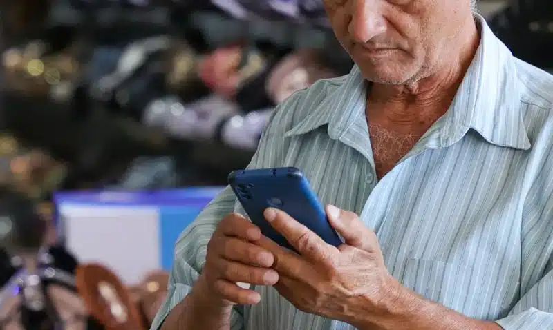 Estudo da UFRJ estima perda de até R$ 141 bi no PIB causada por bets