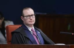 PF entrega cópia dos dados do celular de Vorcaro ao gabinete de Zanin antes de julgamento no STF