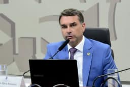 URGENTE: TSE aceita ação contra Flávio Bolsonaro por suposto abuso econômico, em Barretos