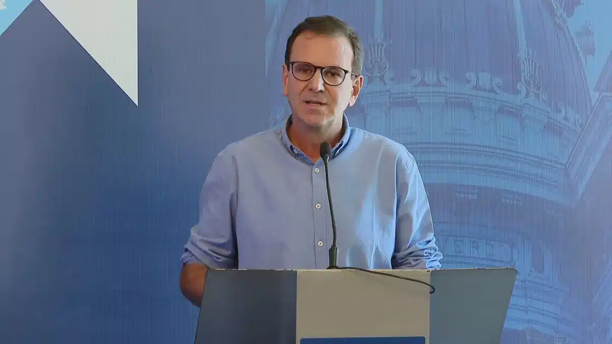 Eduardo Paes tem 35% e Douglas Ruas 25% no Rio de Janeiro, diz Real Time Big Data