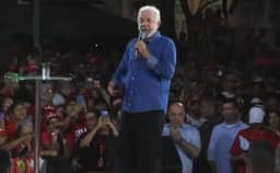 Lula diz que mulheres “aprendem a tomar toque desde pequenas” durante comício em Belém; Veja vídeo