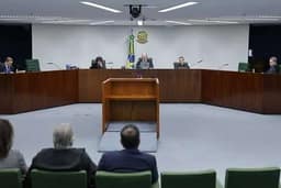 Com maioria definida pelo afastamento de Andrei Rodrigues, Gilmar pede vistas para interromper