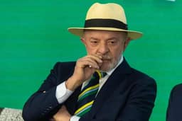 Lula avalia nomear mulher para o Ministério da Defesa; três nomes estão na disputa