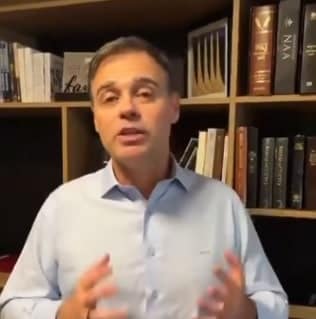 Fachin abre apuração sobre embate entre André Mendonça e Alexandre de Moraes
