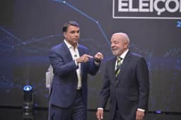 Globo impõe regras de circulação para Lula e Flávio no palco durante o último debate antes do 2º turno