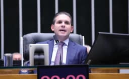 PL não pretende apoiar reeleição de Hugo Motta na Câmara