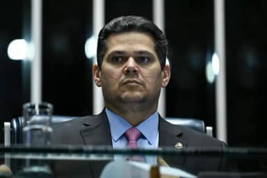 Dr. Furlan vence eleições para o governo do Amapá e derrota candidato de Alcolumbre