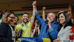 No discurso da vitória, Lula anuncia nova forma de comunicação com população