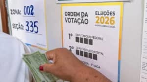 Partido Liberal elege 121 deputados e terá 28 senadores em 2027