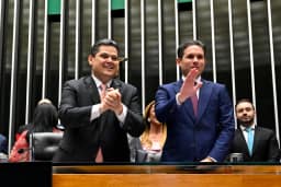Congresso instala comissão que analisa MP que acaba com taxa das blusinhas