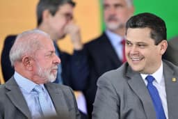 O que há por trás da reaproximação de Lula e Davi Alcolumbre