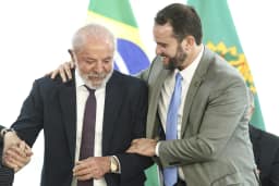 Governo pode dar crédito a empresas afetadas pelo fim da escala 6×1