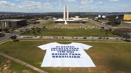 Congresso deve votar fim da taxa das blusinhas nesta quinta-feira