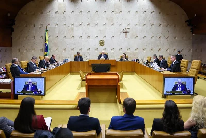 STF julga abertura de investigação contra Alexandre de Moraes no caso Banco Master