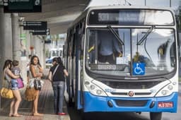 Após fim da escala 6×1, Lula propõe tarifa zero no transporte público