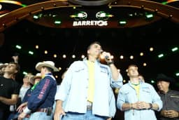 Lula pede cassação de Flávio Bolsonaro por abuso de poder em Barretos