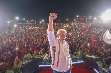 Campanha de Lula é cobrada a disputar indecisos no segundo turno