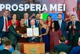 Lula anuncia PixMEI de até R$ 5 mil e perdão de dívidas dos micro empreendedores individuais