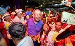 Omar Aziz enfrenta em segundo turno no AM a bolsonarista Maria do Carmo