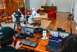 Lula chama debates da Globo de infrutíferos e aponta preconceito do canal