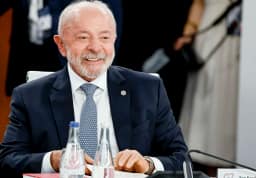 Lula fará comício no DF nesta quarta (16) ao lado de Grass, Erika e Leila