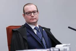 Zanin manda investigar uso de IA para burlar sistema do STF