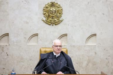 Supremo Tribunal Federal adia julgamento sobre uberização