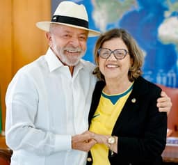 A primeira reunião de Lula com a nova líder do governo no Senado