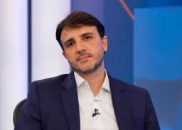 Renan Santos vai ao TSE para tentar participar de debate na ‘Globo’
