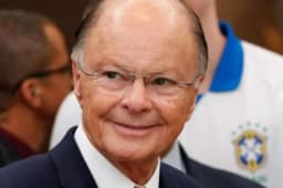 Edir Macedo e Record terão de pagar R$ 1,5 milhão por comparar gays com bandidos, decide TRF-4