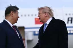 EUA e China prorrogam trégua comercial até janeiro