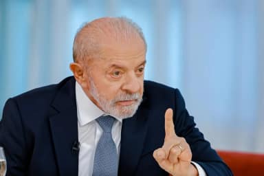 TSE proíbe Meta de favorecer candidatos após denúncia da campanha de Lula